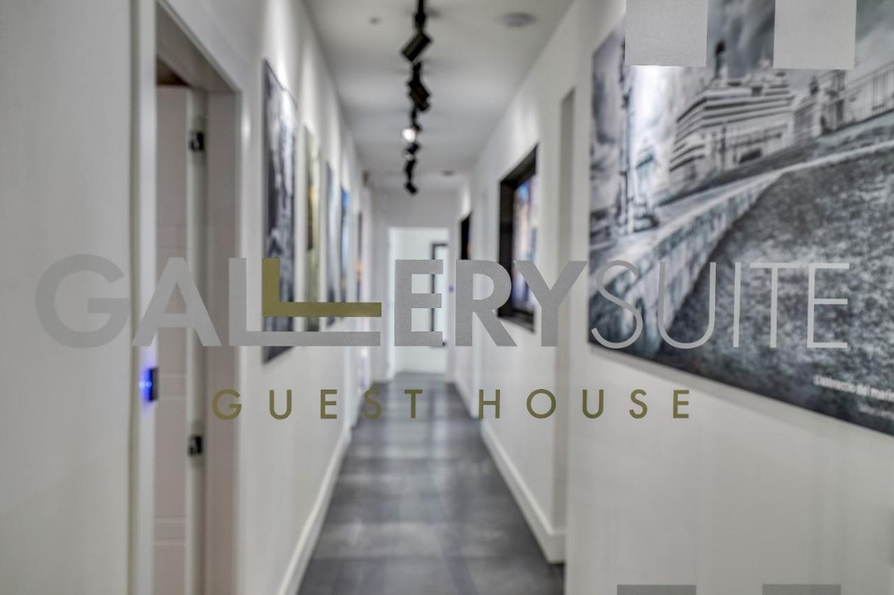 Gallery Suite 奇维塔韦基亚 外观 照片