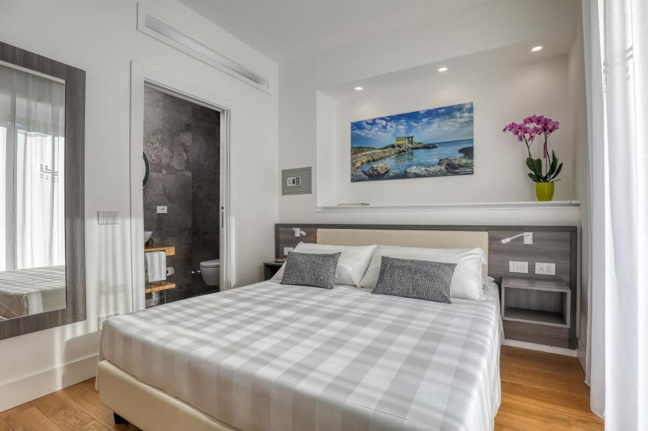 Gallery Suite 奇维塔韦基亚 外观 照片