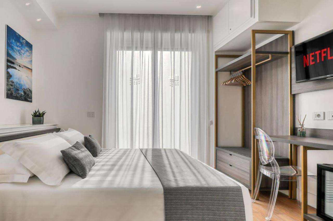 Gallery Suite 奇维塔韦基亚 外观 照片